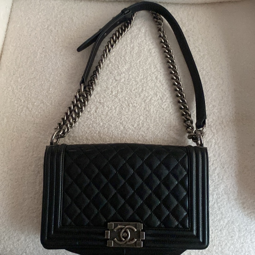 2015 Authentic Chanel Boy Bag Crossbody in Black